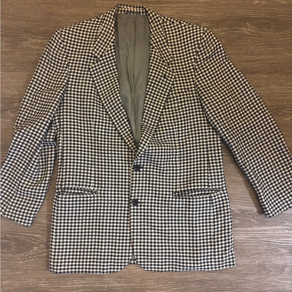 Vintage 80’s/90’s 100% Wool Houndstooth Blazer Made in Italy